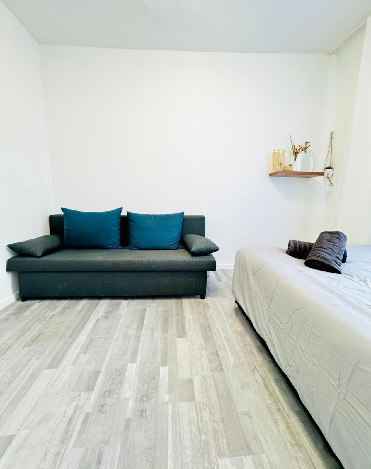 Very Spacious For Up To 7p With Great Location Apartamento *